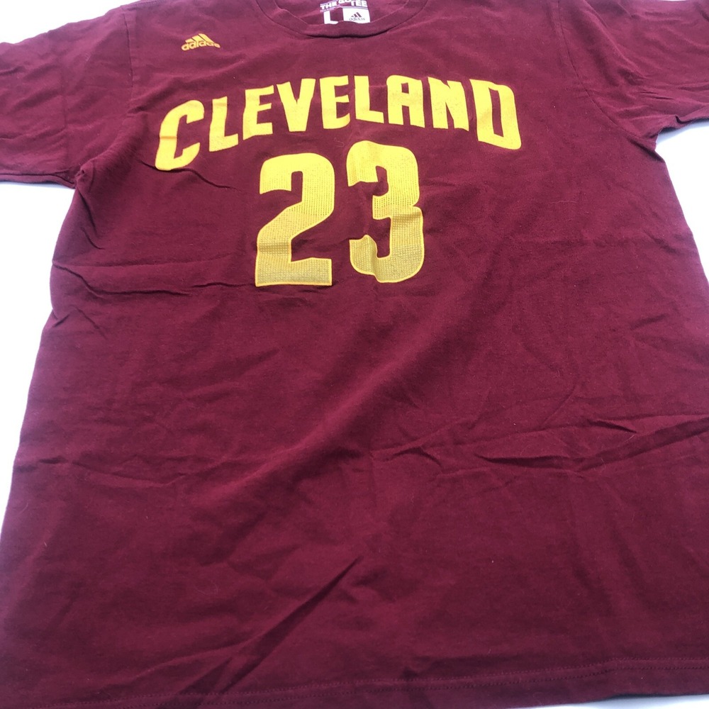 Cleveland Cavaliers T-shirt Adidas Lebron James Number 23 Large Slim Fit Red